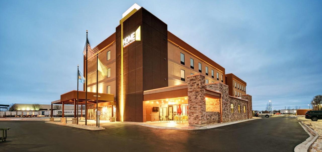 Home2 Suites By Hilton Белойт Экстерьер фото